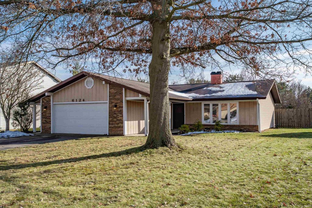 6124 Millhollow Lane, Fort Wayne, IN 46815
