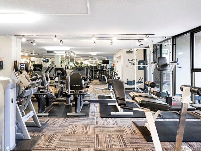 1020 15th St 22B, Denver, CO 80202