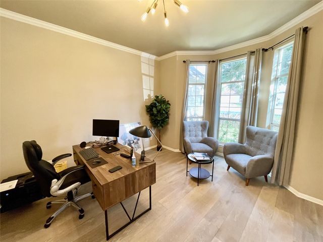15904 Double Eagle DR, Austin, TX 78717