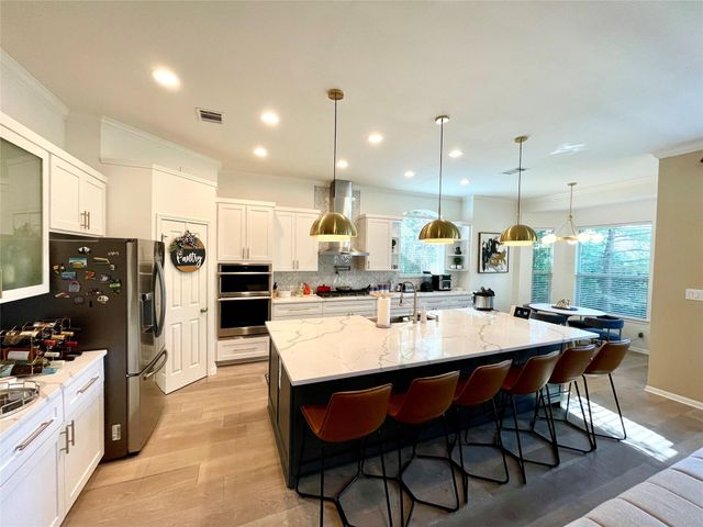 15904 Double Eagle DR, Austin, TX 78717