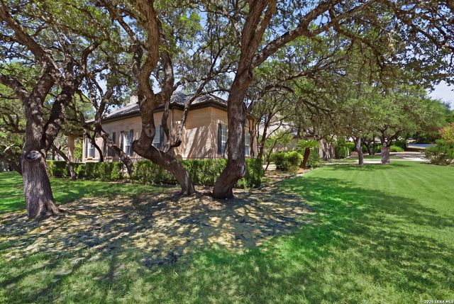 5 SANDHURST LN, San Antonio, TX 78257