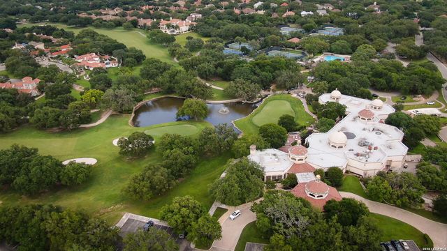 5 SANDHURST LN, San Antonio, TX 78257
