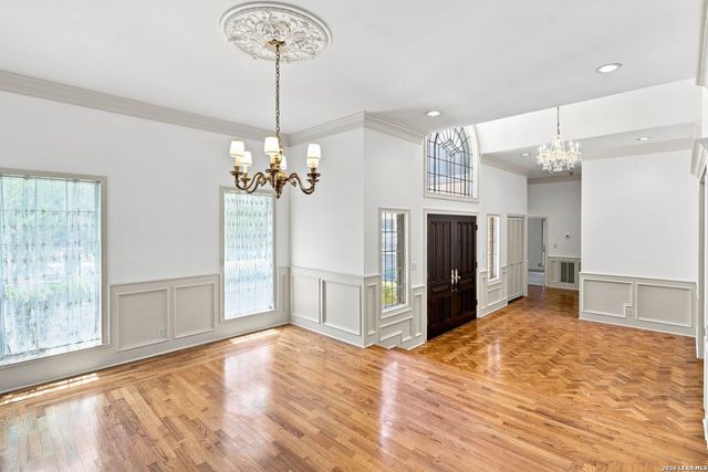 5 SANDHURST LN, San Antonio, TX 78257