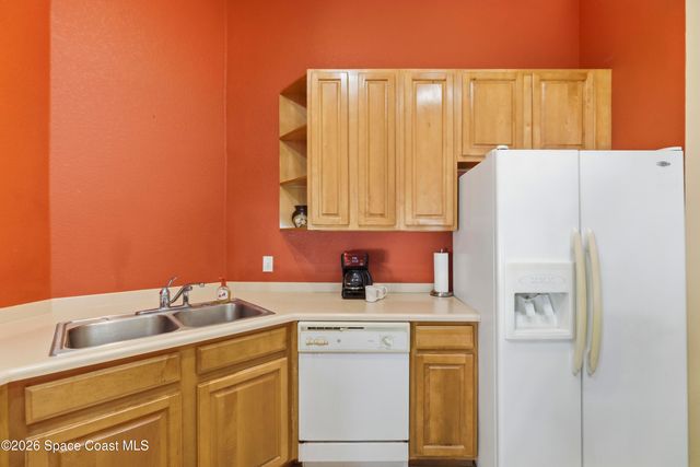 1142 NE Lincoln Street NE, Palm Bay, FL 32905