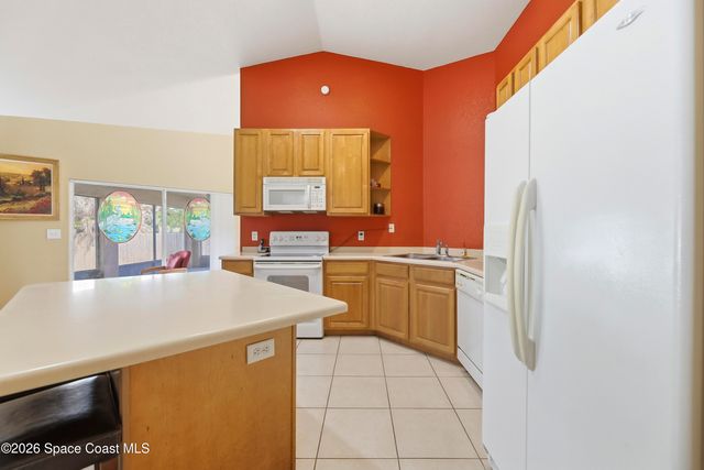 1142 NE Lincoln Street NE, Palm Bay, FL 32905
