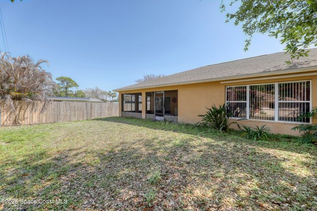 1142 NE Lincoln Street NE, Palm Bay, FL 32905