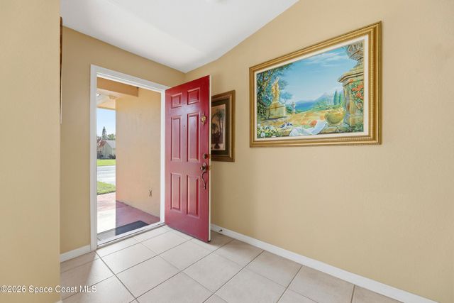 1142 NE Lincoln Street NE, Palm Bay, FL 32905