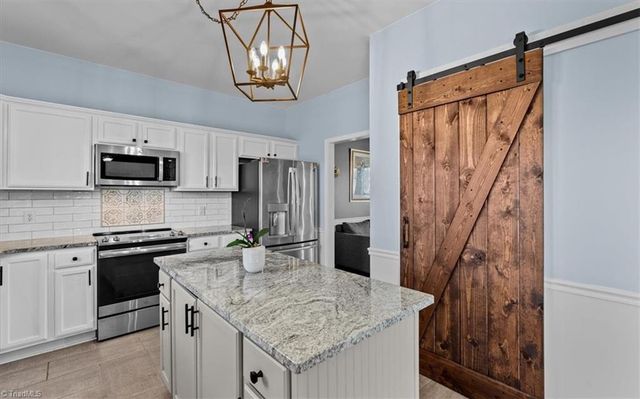 1869 Planters Walk Drive, Thomasville, NC 27360