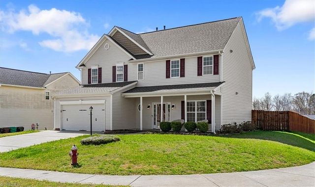 1869 Planters Walk Drive, Thomasville, NC 27360