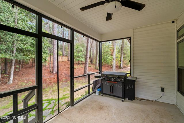 165 Riding Lane, Southern Pines, NC 28387