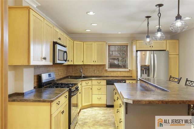 245 Carteret Avenue, Carteret, NJ 07008