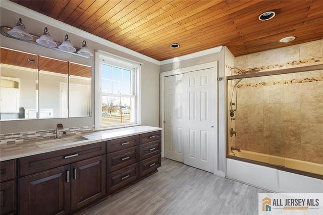 245 Carteret Avenue, Carteret, NJ 07008