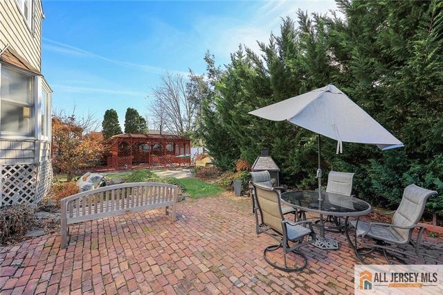 245 Carteret Avenue, Carteret, NJ 07008