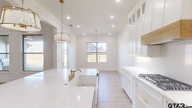 1212 Golden Eagle Way, Whitehouse, TX 75791