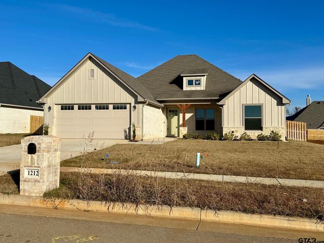 1212 Golden Eagle Way, Whitehouse, TX 75791