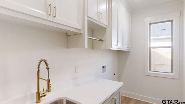 1212 Golden Eagle Way, Whitehouse, TX 75791