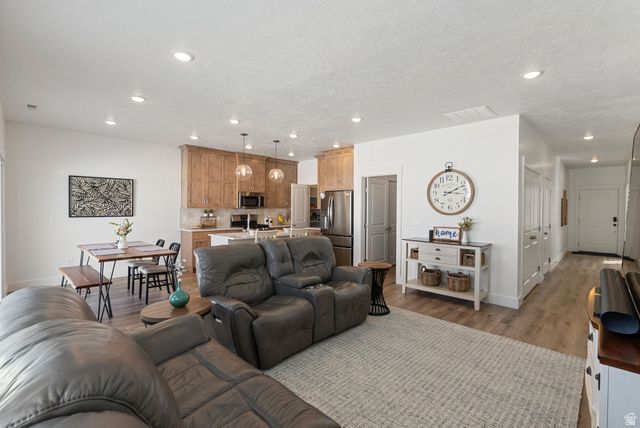 409 W 3085 S, Nibley, UT 84321