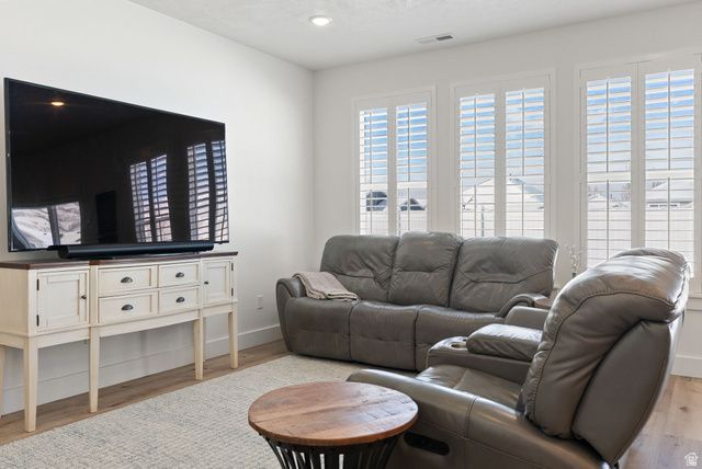 409 W 3085 S, Nibley, UT 84321