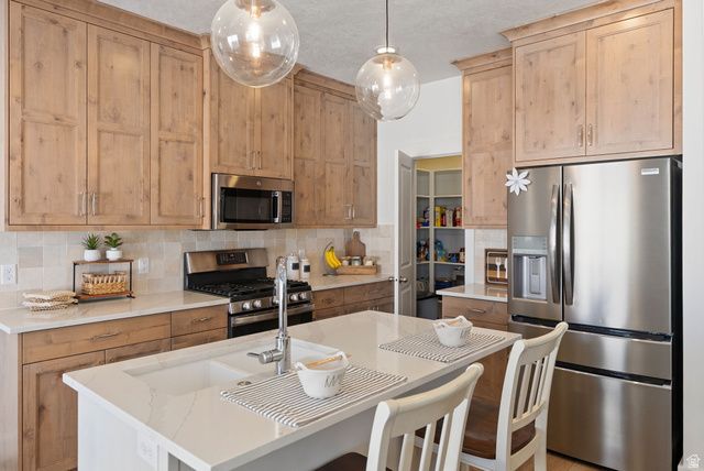 409 W 3085 S, Nibley, UT 84321