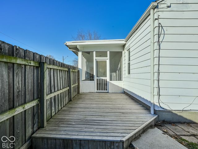 301 N Ridgeview Drive, Indianapolis, IN 46219