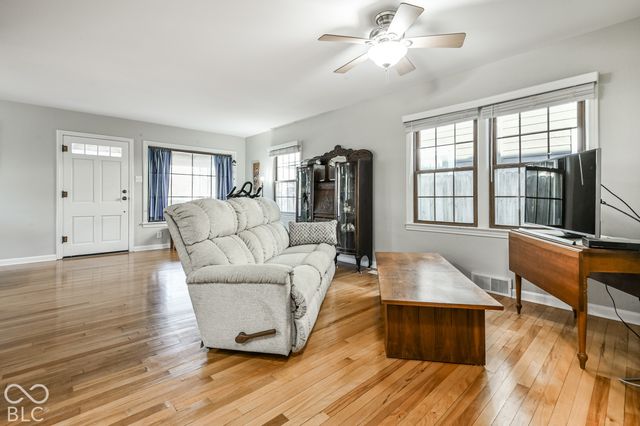 301 N Ridgeview Drive, Indianapolis, IN 46219