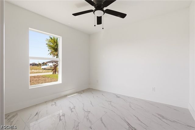 4231 NW 32nd LN, Cape Coral, FL 33993