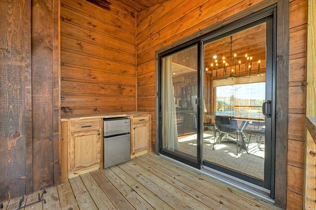 315 River Retreat Road, Blue Ridge, GA 30513
