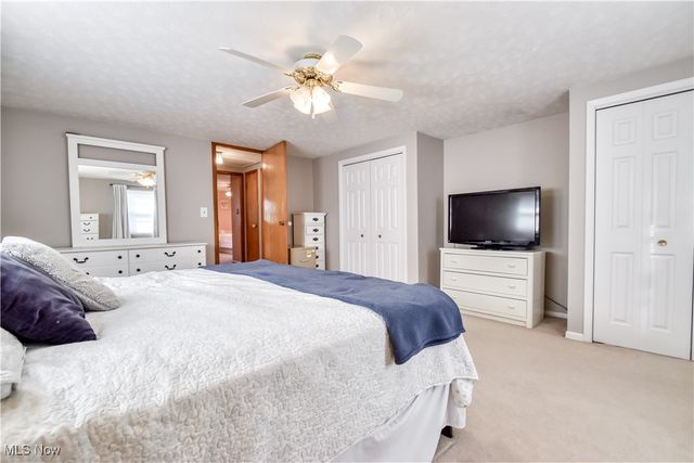 19520 Harsax Avenue, Cleveland, OH 44135