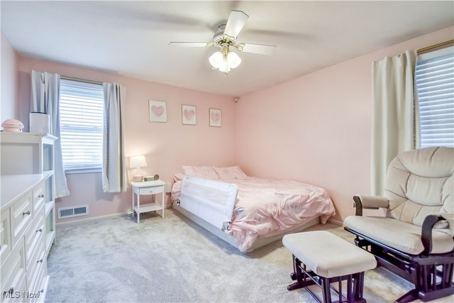 19520 Harsax Avenue, Cleveland, OH 44135