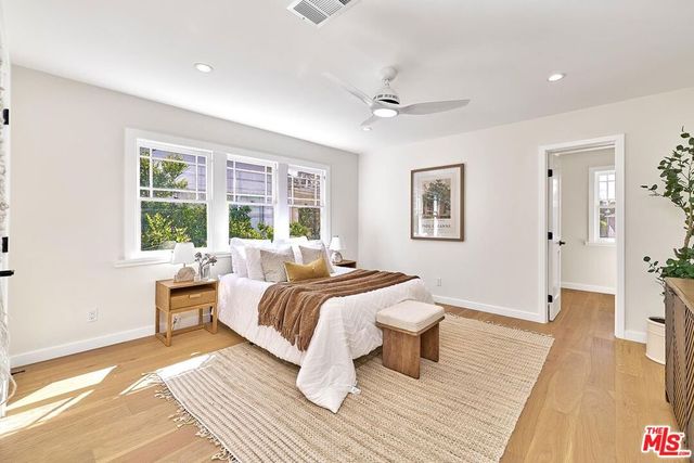 916 S Victoria Avenue, Los Angeles, CA 90019