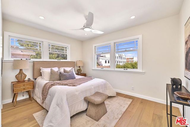 916 S Victoria Avenue, Los Angeles, CA 90019