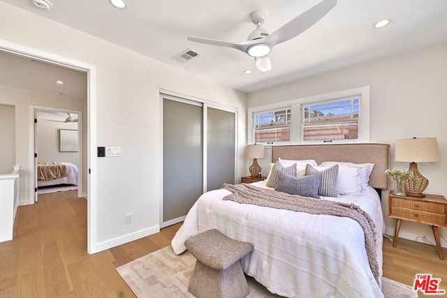 916 S Victoria Avenue, Los Angeles, CA 90019