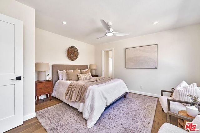 916 S Victoria Avenue, Los Angeles, CA 90019