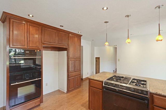 816 Evert Ct, Lodi, CA 95242