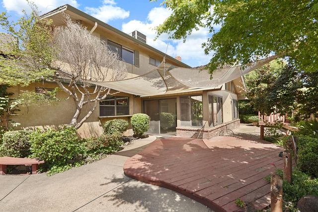 816 Evert Ct, Lodi, CA 95242