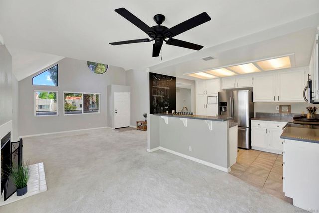 11850 Caminito Ronaldo 232, San Diego, CA 92128