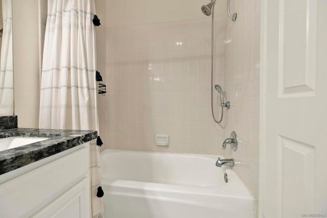 11850 Caminito Ronaldo 232, San Diego, CA 92128