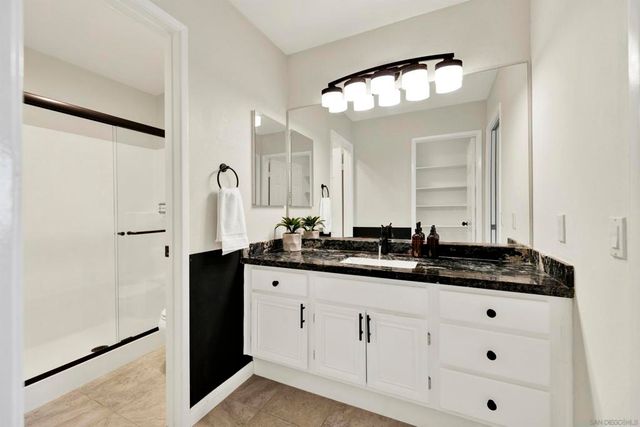 11850 Caminito Ronaldo 232, San Diego, CA 92128