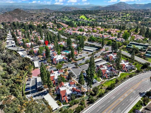11850 Caminito Ronaldo 232, San Diego, CA 92128