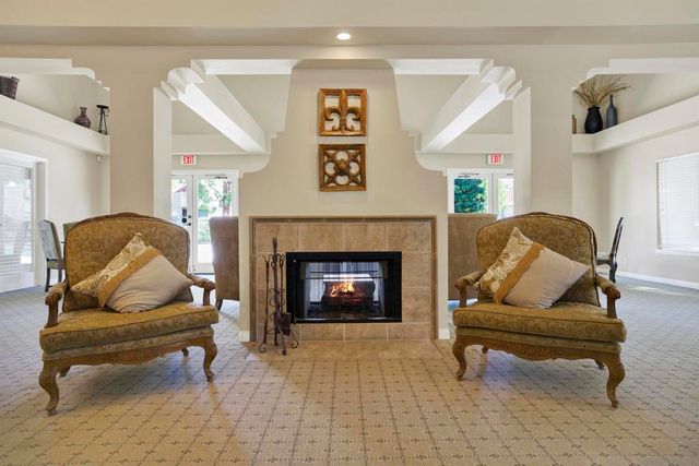 11850 Caminito Ronaldo 232, San Diego, CA 92128