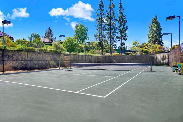 11850 Caminito Ronaldo 232, San Diego, CA 92128