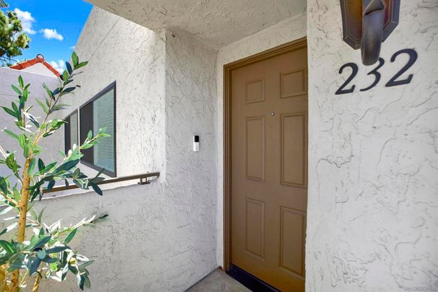 11850 Caminito Ronaldo 232, San Diego, CA 92128