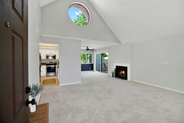 11850 Caminito Ronaldo 232, San Diego, CA 92128