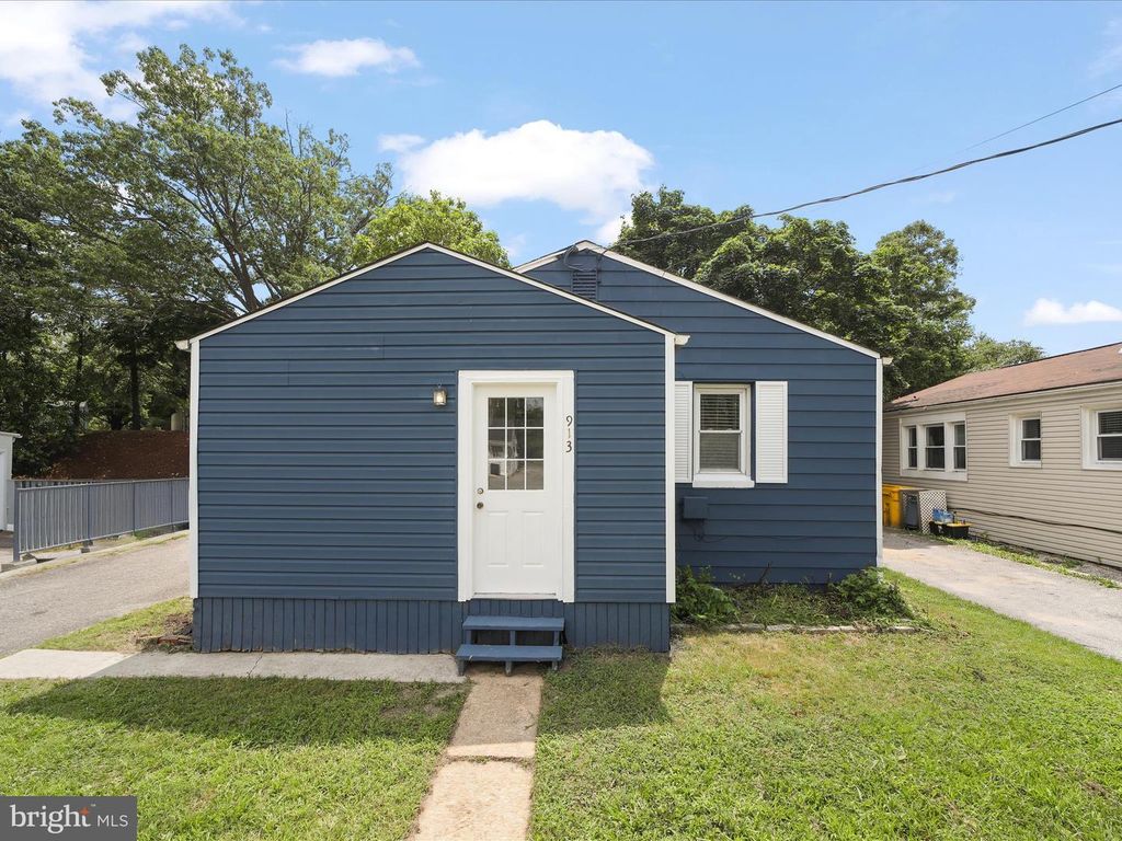 913 REECE RD, Severn, MD 21144