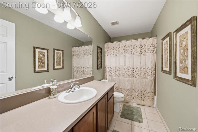 57549 Windmill Point, Lyon Charter Township, MI 48165