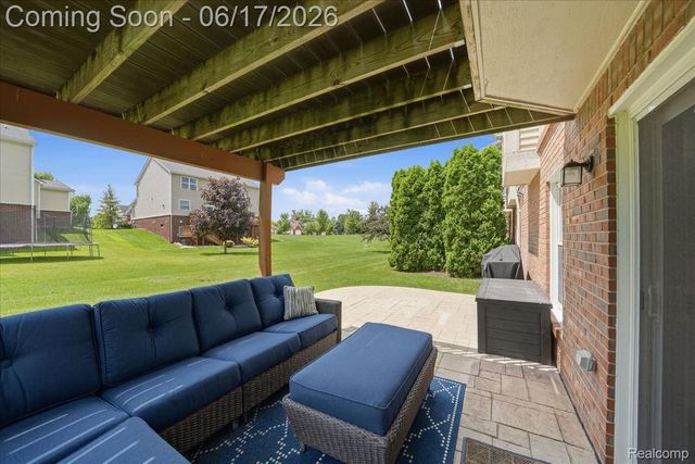 57549 Windmill Point, Lyon Charter Township, MI 48165