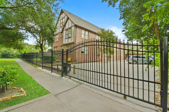 436 Westmoreland Street 2, Houston, TX 77006