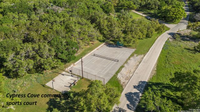 1268 Overbrook Lane, Spring Branch, TX 78070
