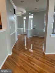 14348 SHARPSHINNED DR, Gainesville, VA 20155