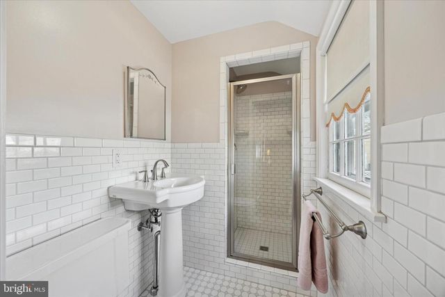 904 HARPER AVE, Drexel Hill, PA 19026